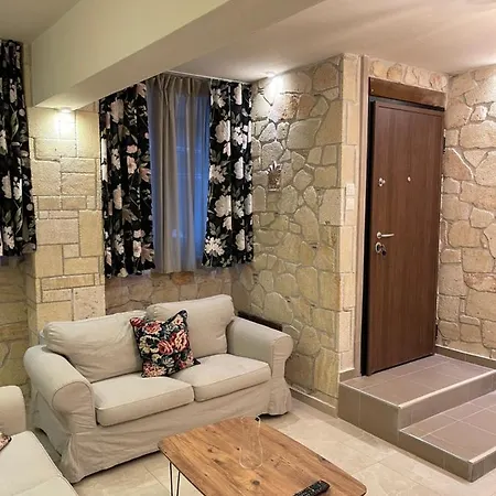 Stone 2 Салоники